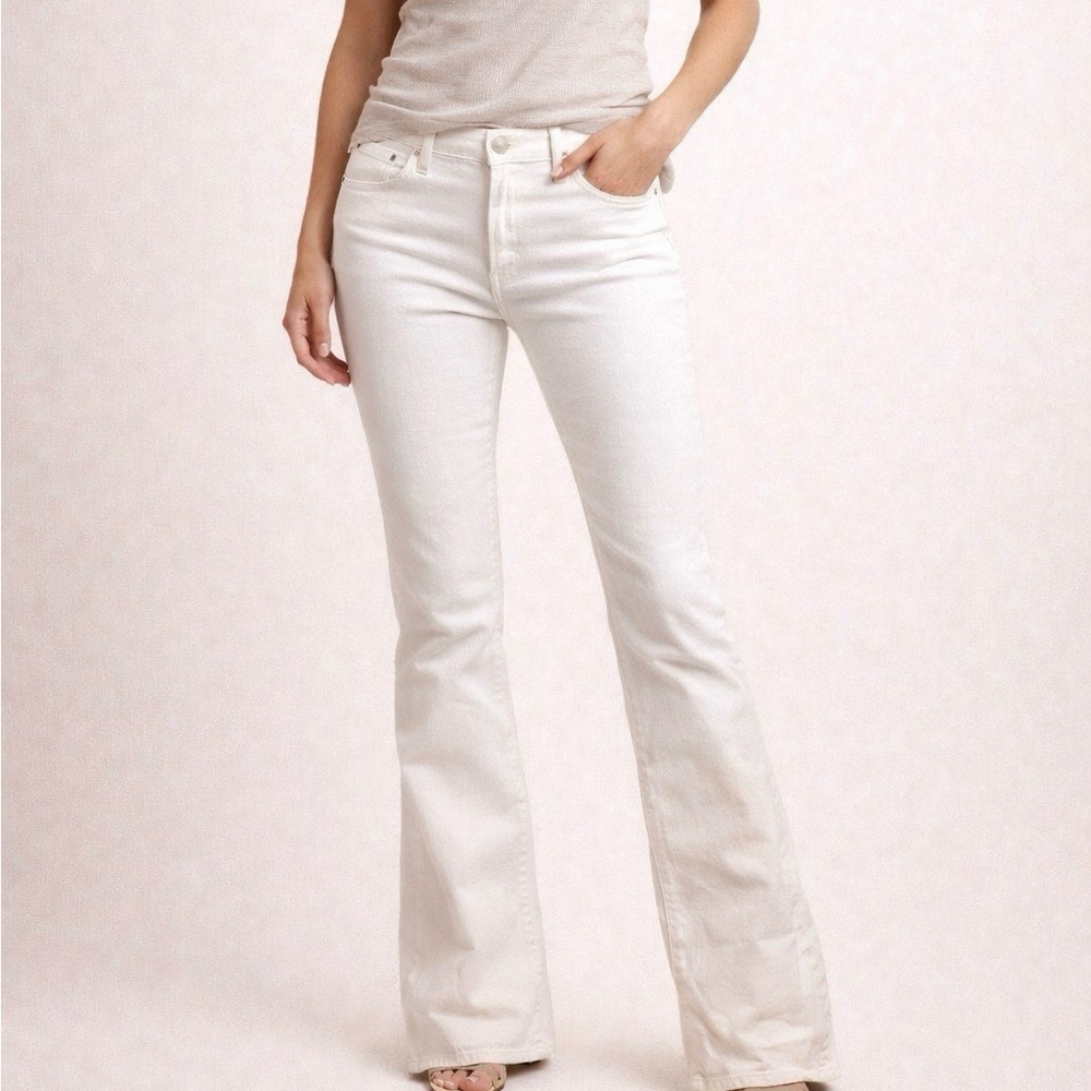 Joe's Jeans Flare Women's 25 Low Rise Y2K 30" Gift Bottom White NEW WITH TAG✅